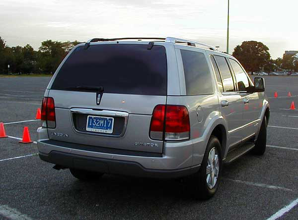 , 2004 Lincoln Aviator Road Test