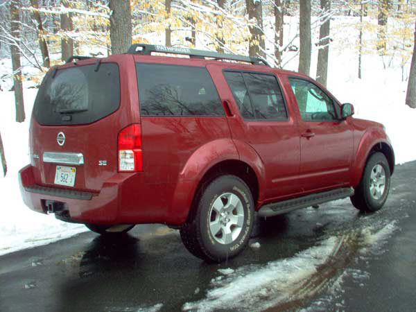 , 2005 Nissan Pathfinder Road Test