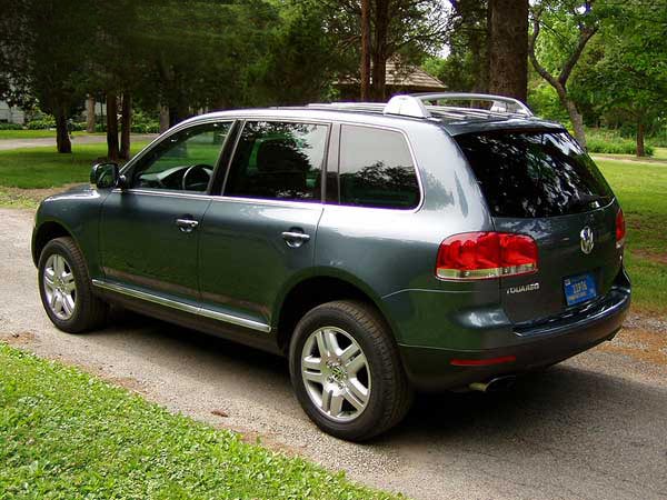 , 2004 Volkswagen Touareg Road Test