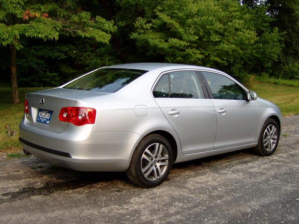 , 2005 Volkswagen Jetta 2.5 Road Test