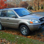 right front view of 2003 Honda Pilot