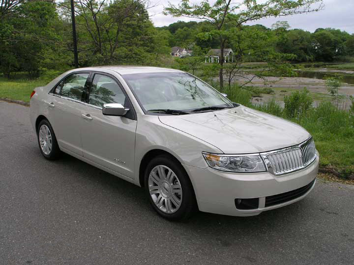 , 2006 Lincoln Zephyr Road Test