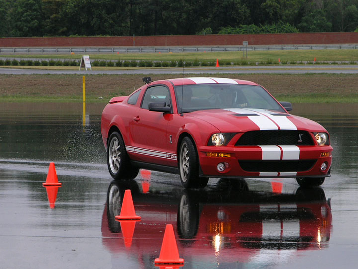 , 2007 Ford Shelby GT500 Road Test