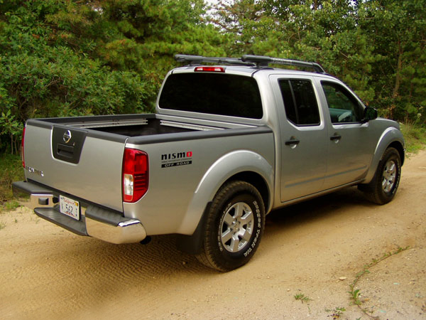 , Nissan Frontier Crew Cab Road Test