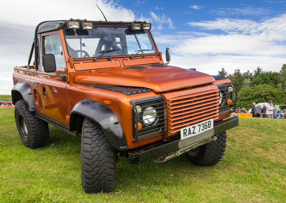 , Land Rover Developing Remote Control Function for Defender