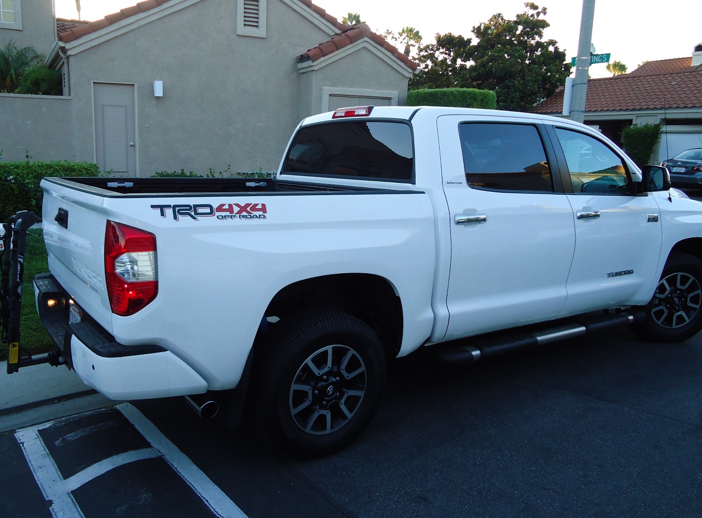 Project: Extang Solid-Fold 2.0 Tonneau Cover - In The Garage with ...