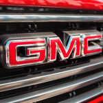 gmc logo on gmc canyon grille