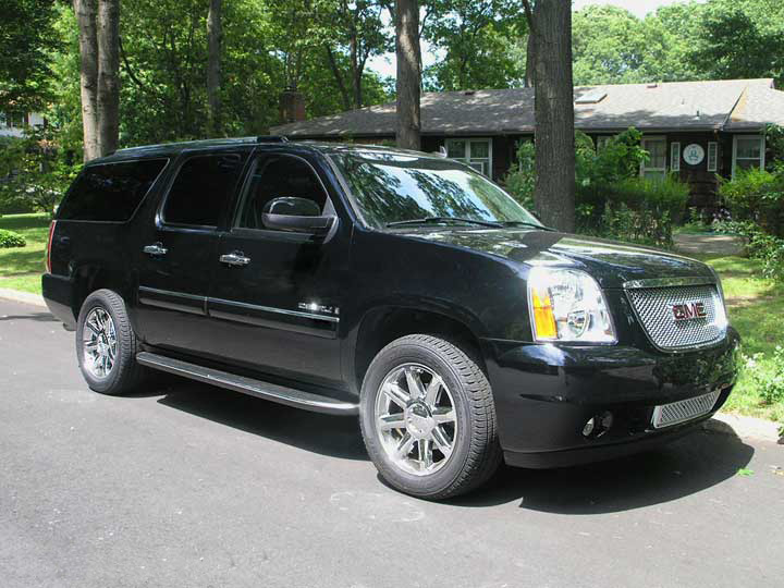 , 2007 GMC Yukon XL Denali Road Test Review