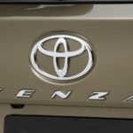 toyota venza emblem closeup