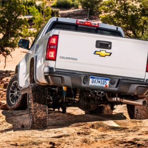 rear shot of chevrolet colorado