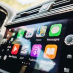 wireless apple carplay finds its way to gm suvs