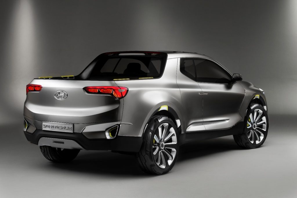 Rear shot of the new Hyundai Santa Cruz 