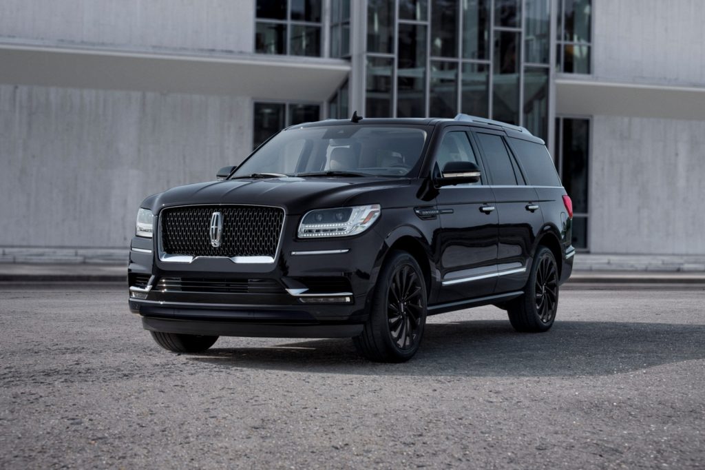 2020 Lincoln Navigator parked outside