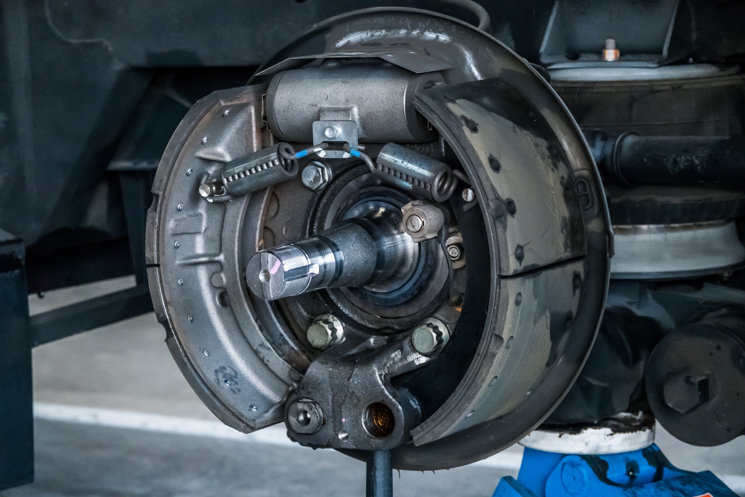 How Do Car Brakes Work? - In The Garage with CarParts.com