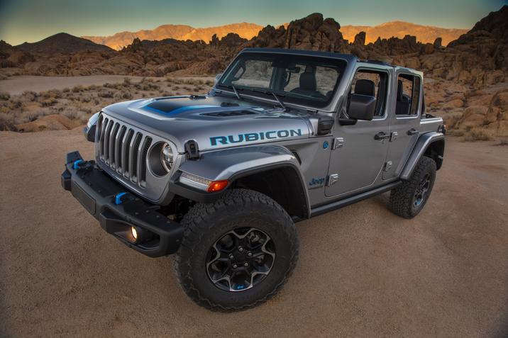 product shot of 2021 jeep wrangler rubicon 4xe 1