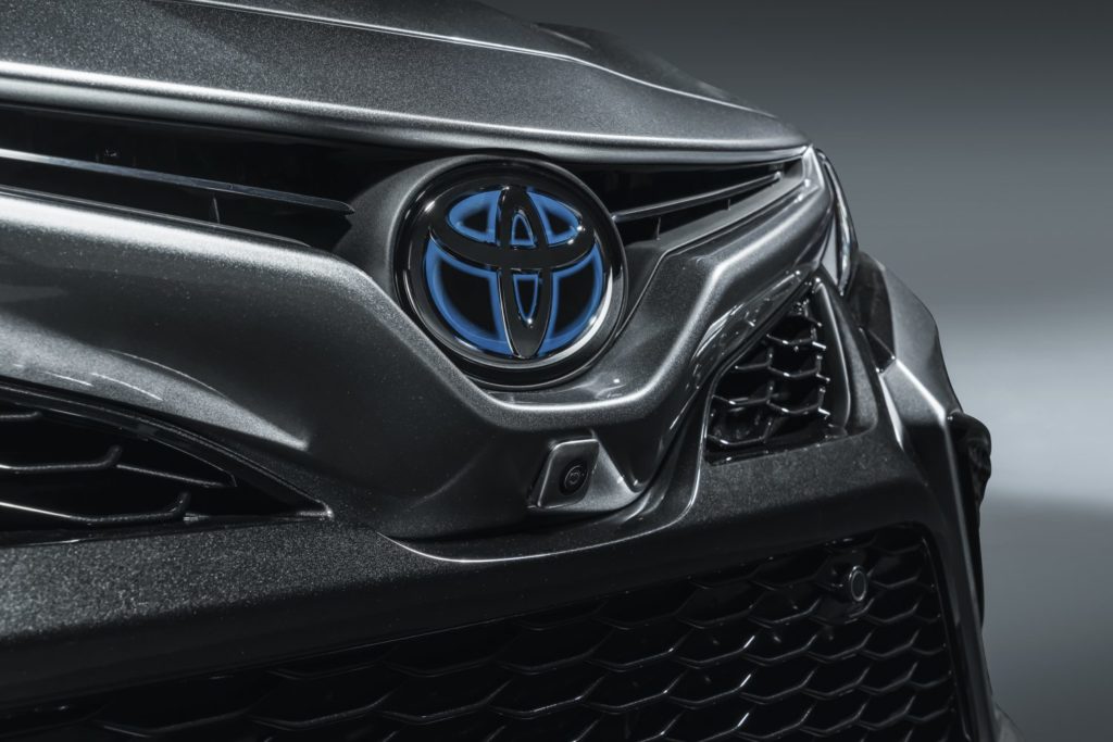 toyota logo on2021 toyota camry hybrid