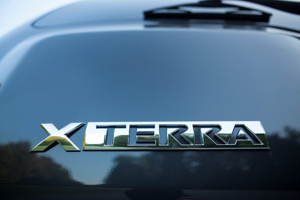 closeup of nissan xterra logo