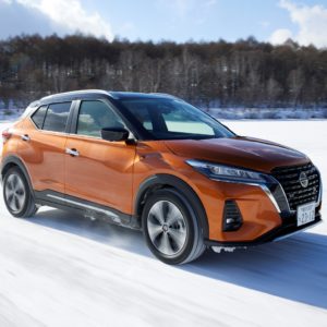 nissan kicks on snowy road