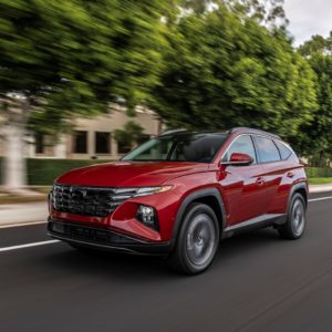 2022 hyundai tucson on the road