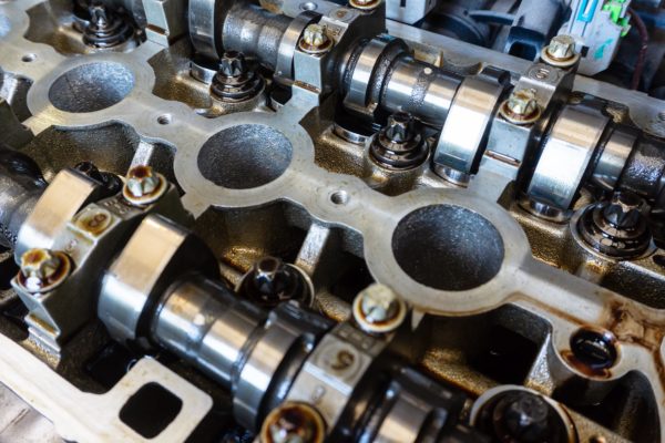 What are the Symptoms of a Bad Camshaft? 6 Signs to Watch Out For - In ...