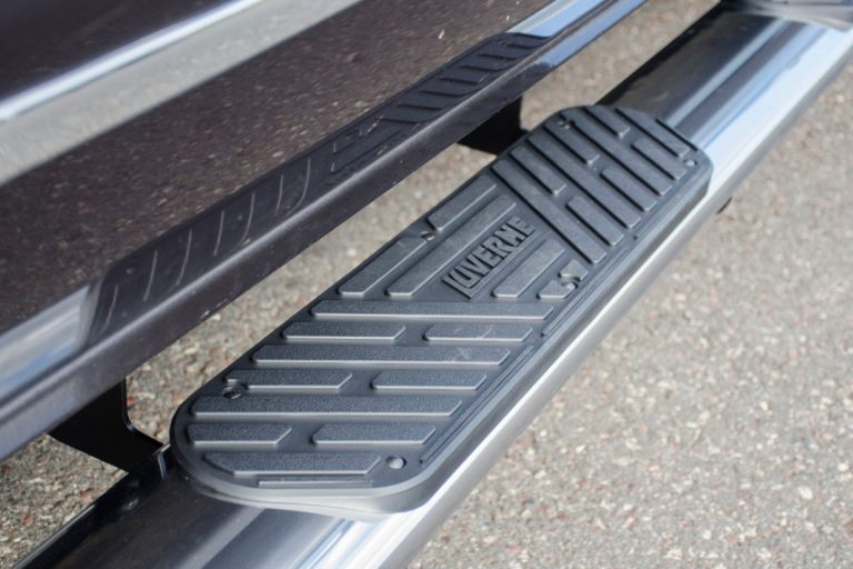 The Best Running Boards for Your Chevy Silverado 1500 - In The Garage ...