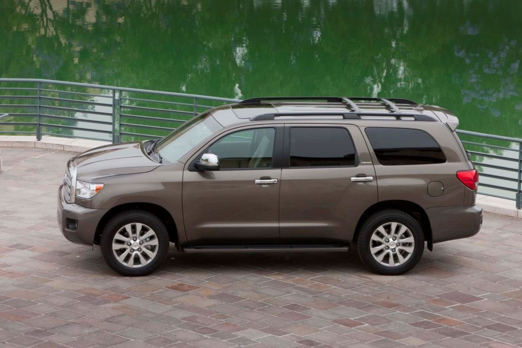 2010 toyota sequoia