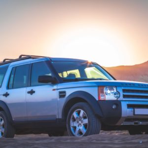 land rover lr3 sideshot