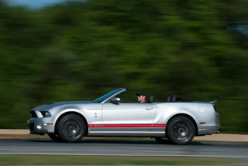 2013 ford shelby gt500 on the road