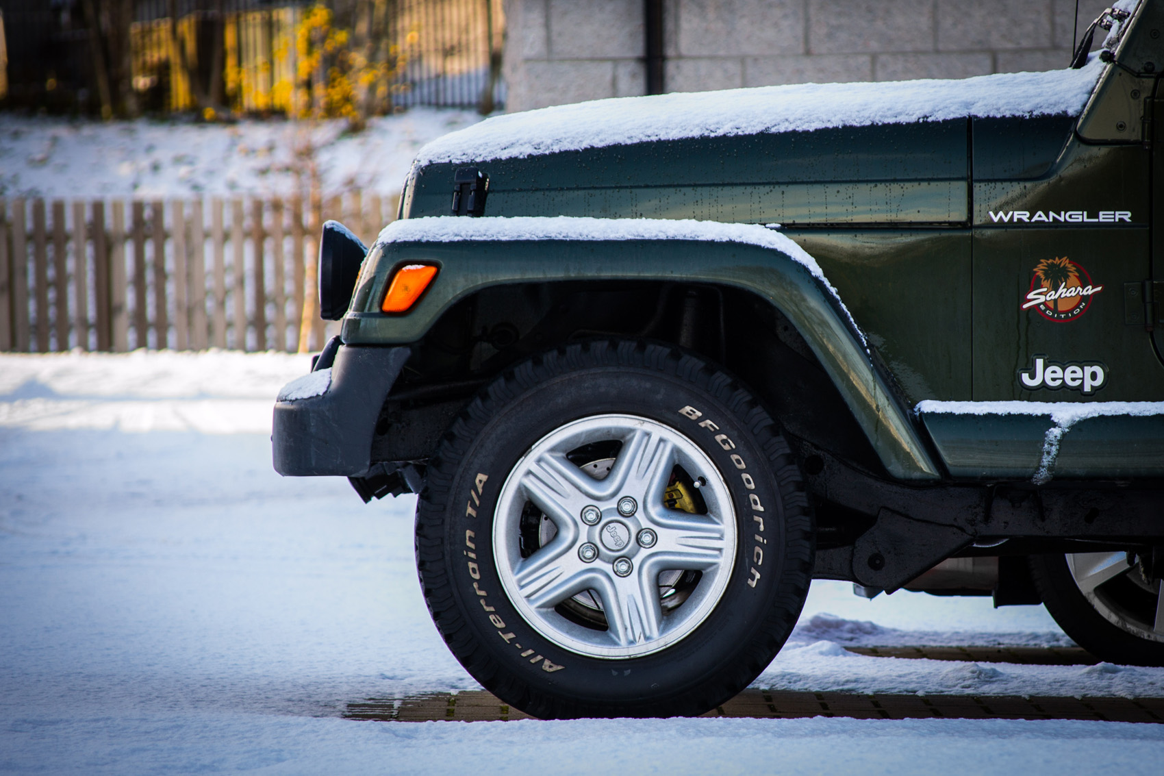 Understanding Your Jeep’s Lug Pattern In The Garage with