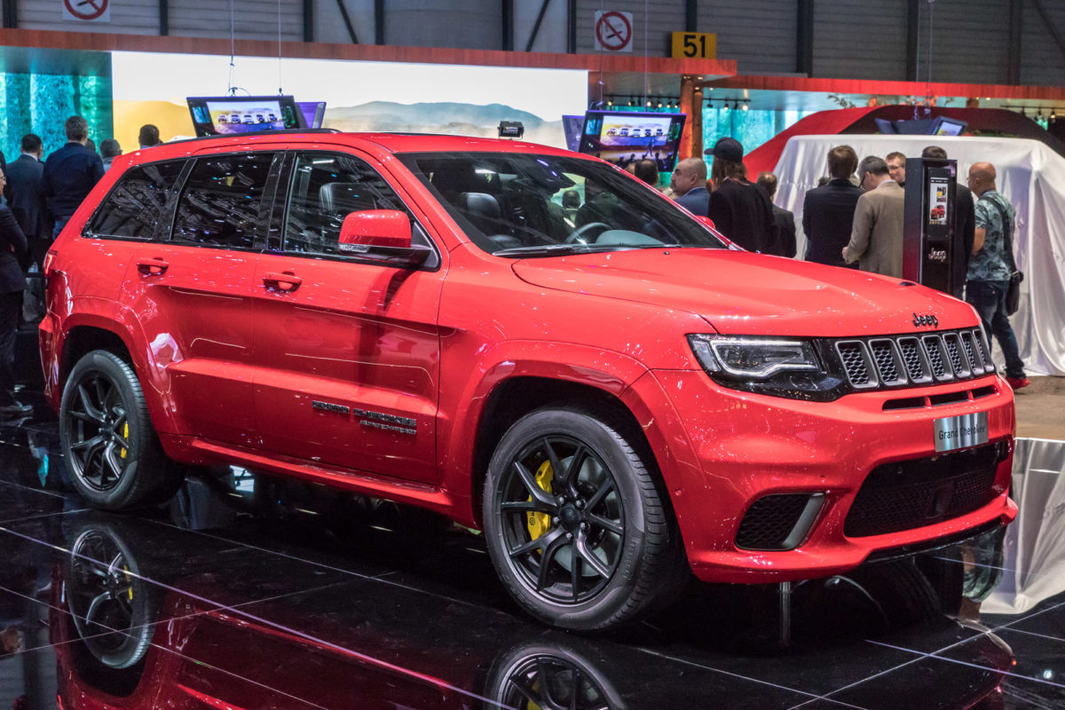 Jeep Trackhawk Max Speed and Other Specs - In The Garage with CarParts.com