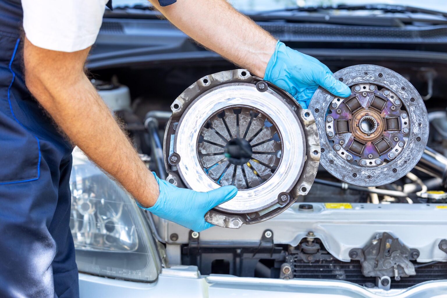 Clutch Replacement: Bad Clutch Symptoms, Costs, and FAQs - In The ...