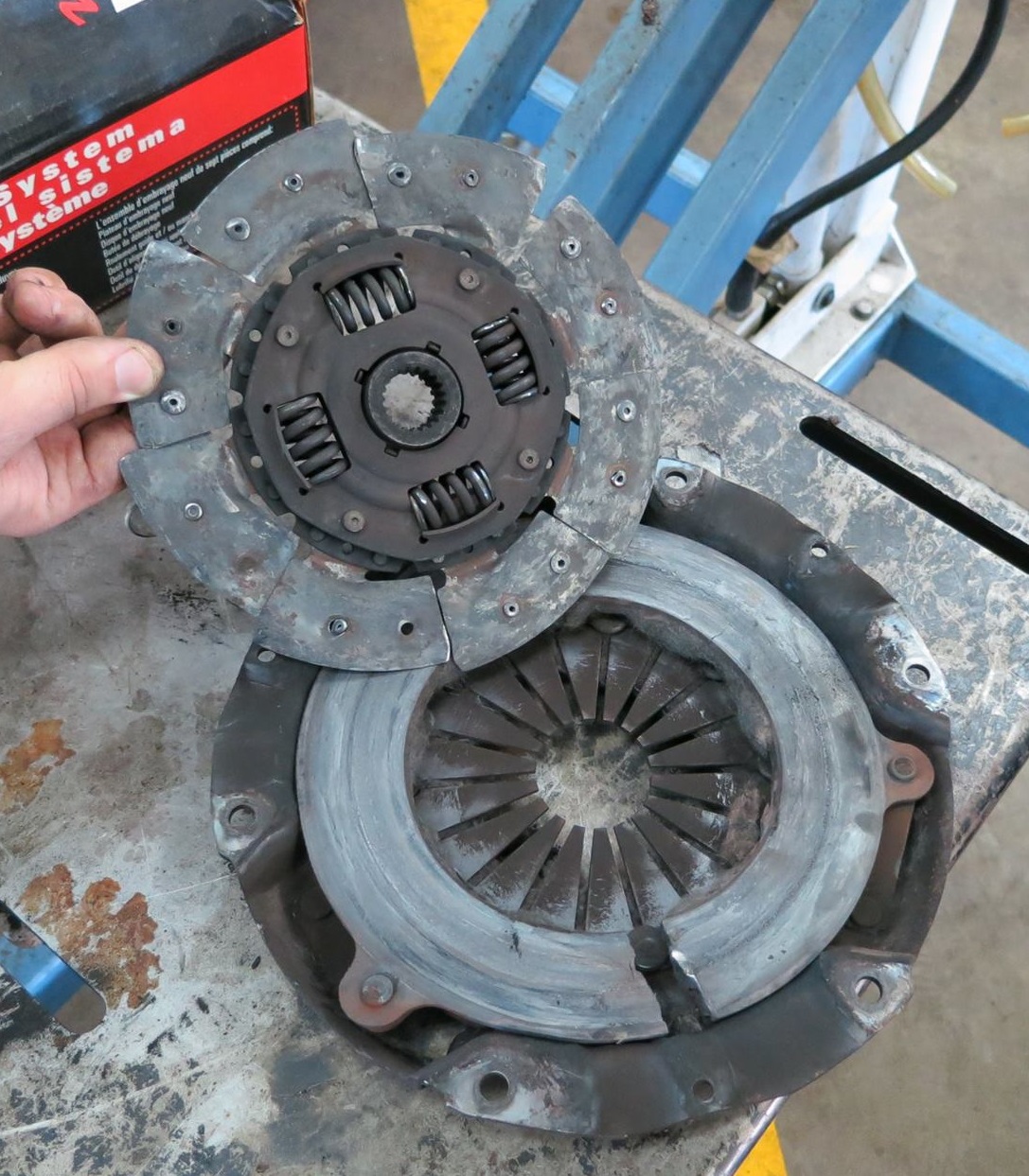 Clutch Replacement: Bad Clutch Symptoms, Costs, And FAQs - In The ...