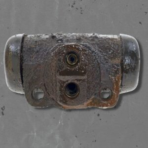 image of a bad brake wheel cylinder