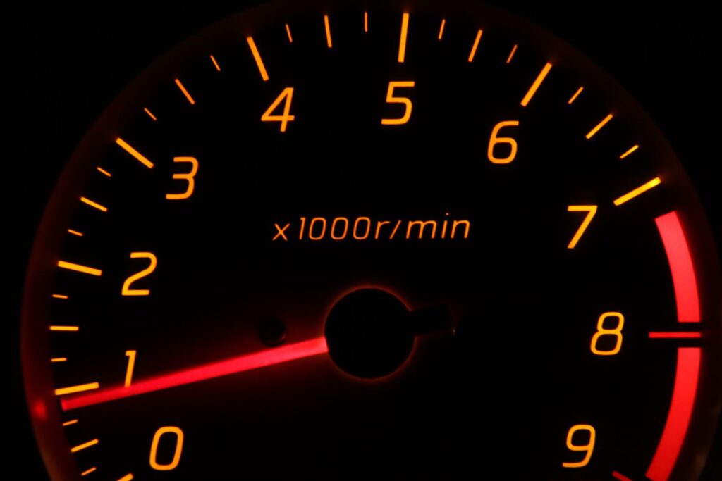 car tachometer in idle speed