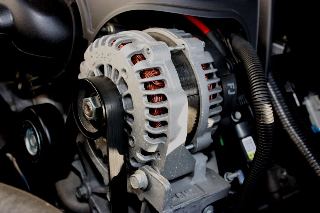 automotive alternator image