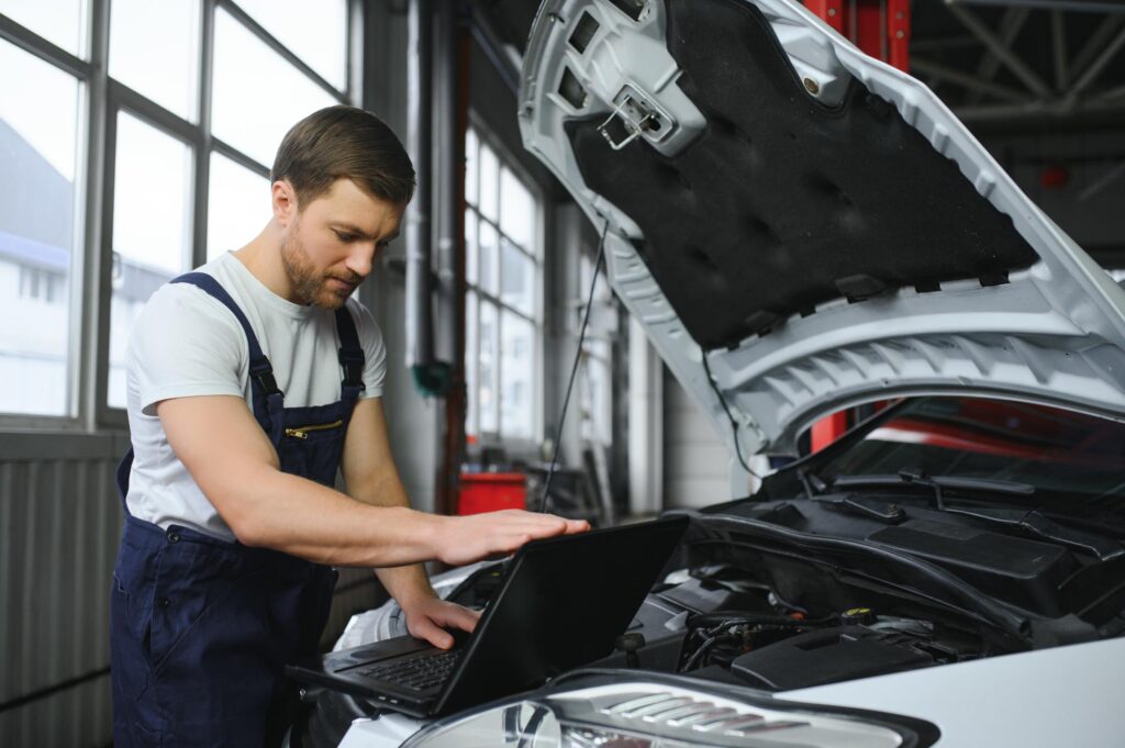 mechanic checking for any car dtc