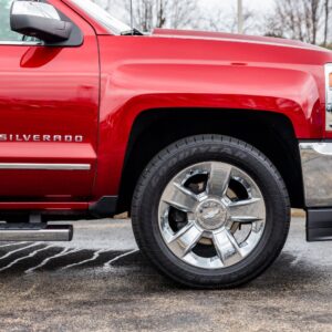 sideshot of a chevy silverado