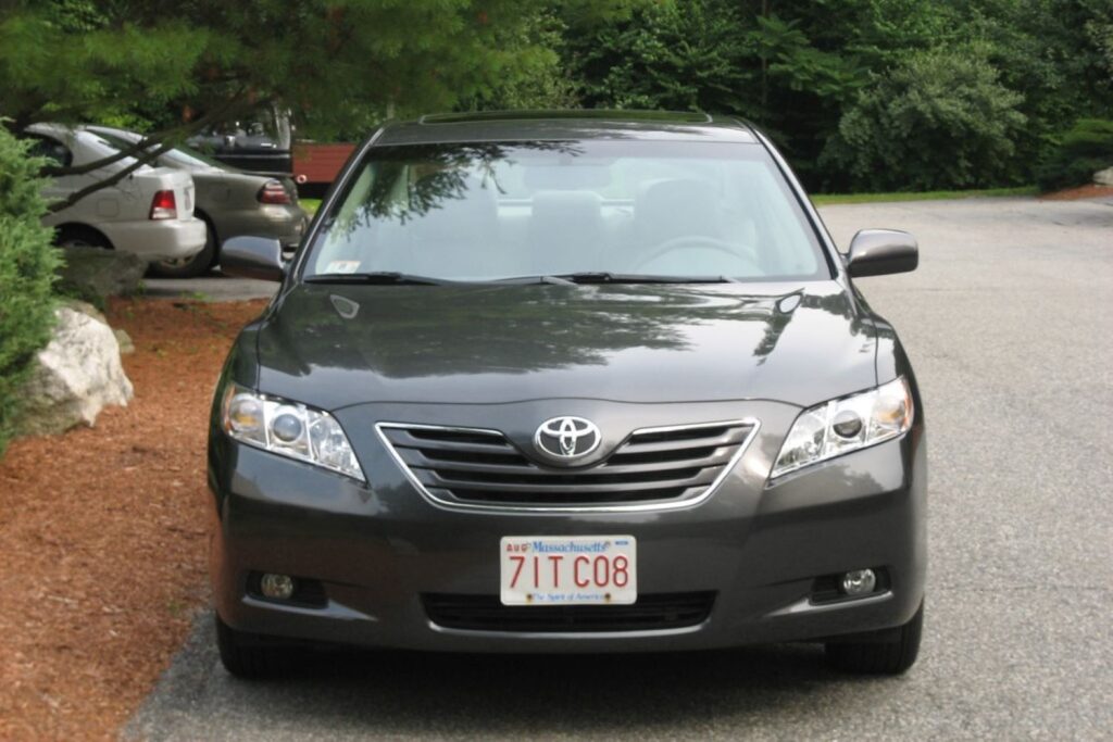 image of a 2007 toyota camry