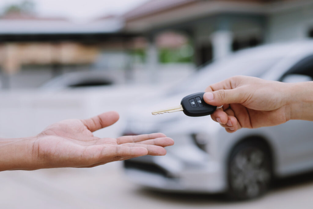 hiring someone to ship your car to other state