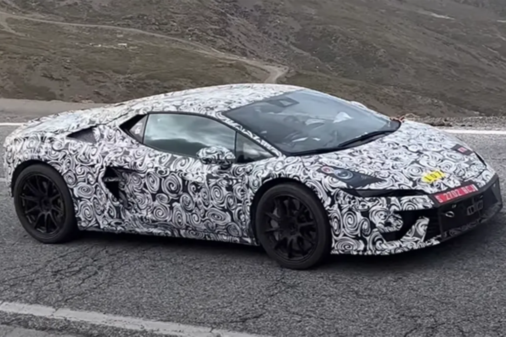 image of a lamborghini huracan replacement