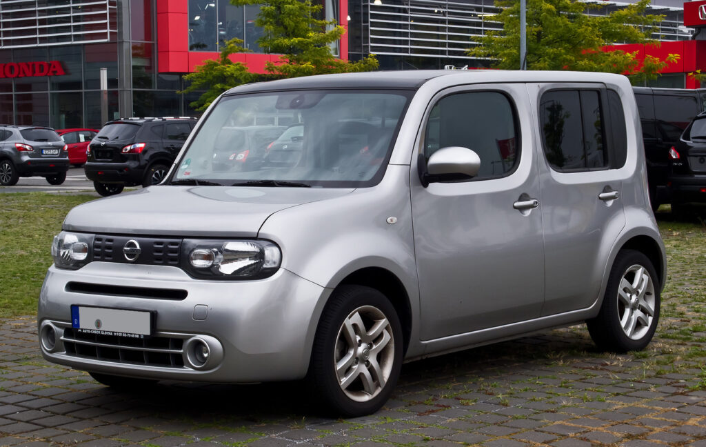 nissan cube wikimedia