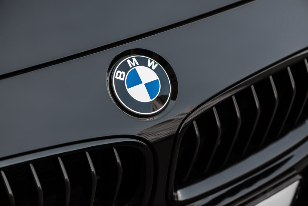 bmw car logo