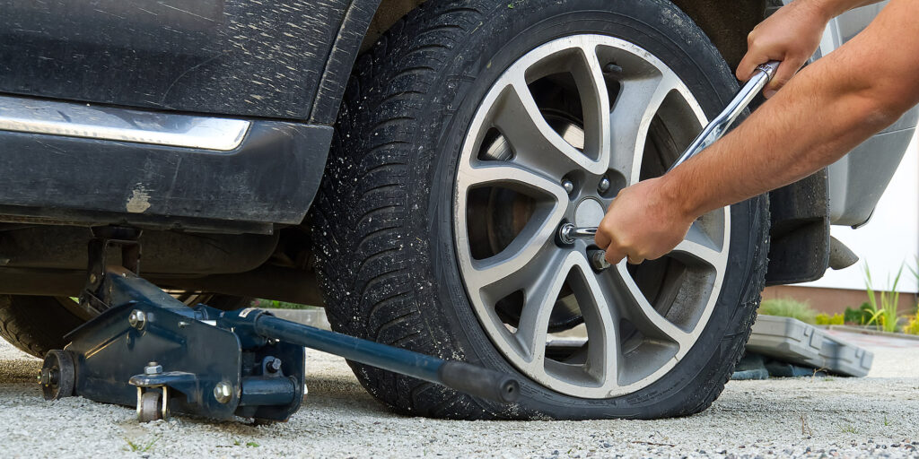 changing flat tire procedure