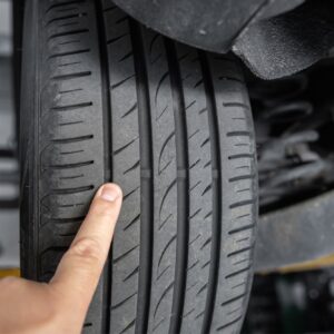 car tire tread wear indicator bars