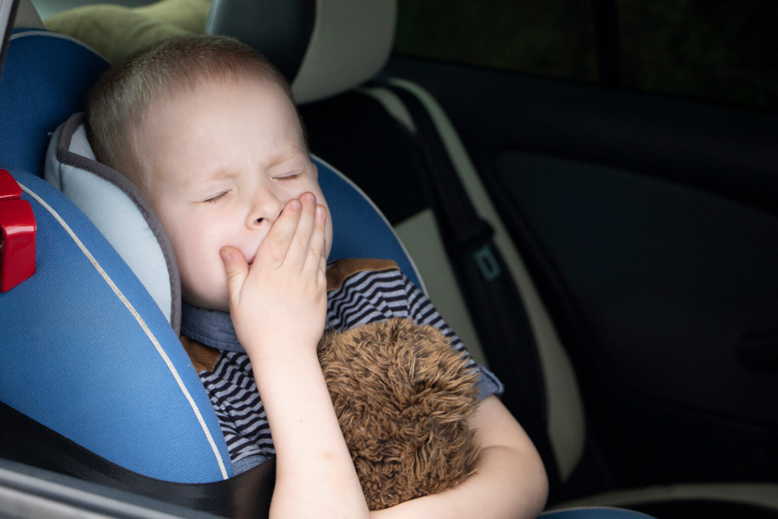 10-ways-to-reduce-car-sickness-warrantywise