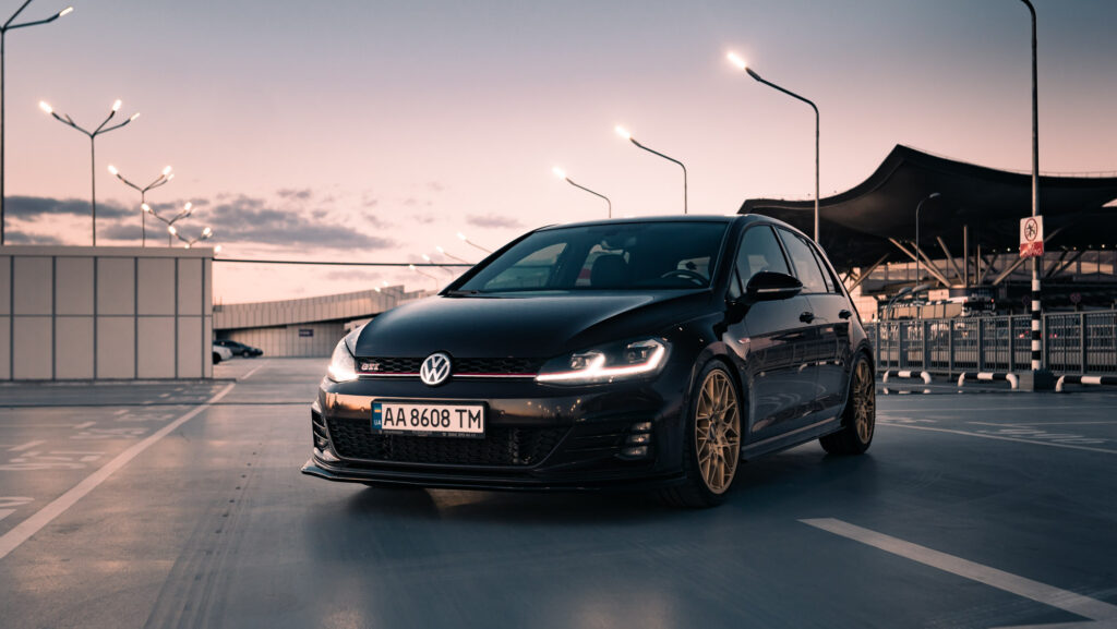 volkswagen golf vehicle